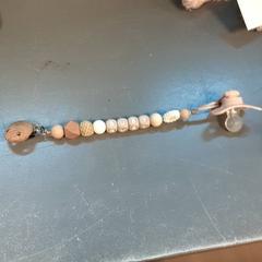 Speen met ketting, come riportato da Diergaarde Blijdorp utilizzando iLost