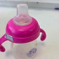 Drinkfles, zoals gemeld door IKEA Åsane met iLost
