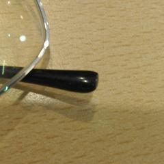 Lentes zilver, segundo informou Walibi Holland usando iLost