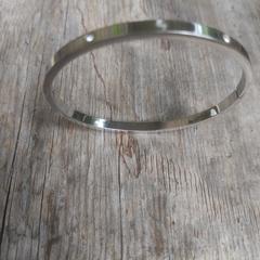 Armband, som rapporterats till iLost