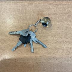 Keys, as reported by Gemeente Amsterdam using iLost