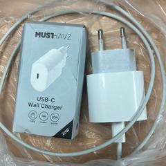 Zástrčka, Nabíječka pro iPhone & Usb nabíječka, jak nahlášeno Sheraton Brussels Airport Hotel pomocí iLost