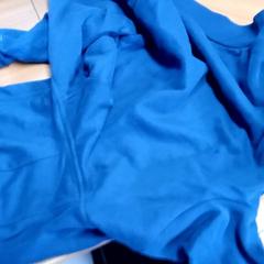 Mikina Blauw kinderhoodie, jak nahlášeno Regio Limburg - Leuven pomocí iLost