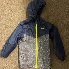Jacket kind, as reported by Burgers' Zoo using iLost