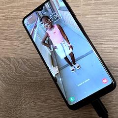 Mobilní telefon Samsung, jak nahlášeno RRReis IJssel-Vecht Lelystad pomocí iLost