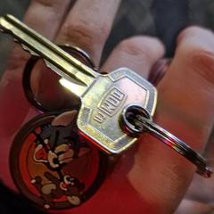Sleutel/Key/Schlüssel Tom & Jerry hanger / DOM rn, ako bolo nahlásené iLost