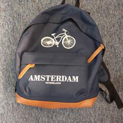 Mochila, ha sido reportado por EBS OV Den Haag con iLost