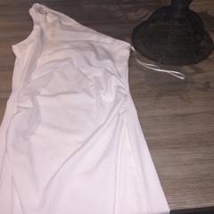 Dress, as reported by Van der Valk Hotel Vianen using iLost