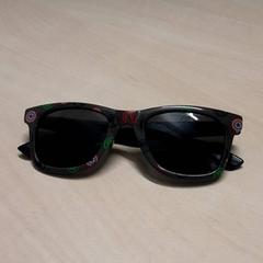 Gafas de sol, segundo informou Arriva Oost-Brabant usando iLost