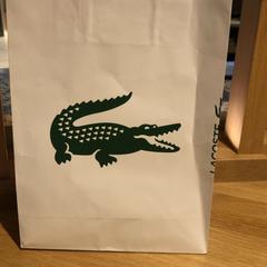 Purchase lacoste, zgłoszono przez Designer Outlet Roermond przy użyciu iLost