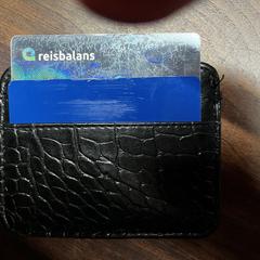etui voor creditkaart; 1x reisbalans, 1x blauw, jak bylo nahlášeno na iLost