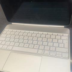 Ipad, segons ha informat Rotterdam The Hague Airport mitjançant iLost