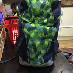 Sac à dos, a été signalé par Qbuzz U-OV utilisant iLost