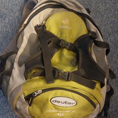Mochila McCarron, segundo informou EBS OV Den Haag usando iLost