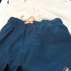 Pantalones cortos, ha sido reportado por Carlton Beach Hotel con iLost