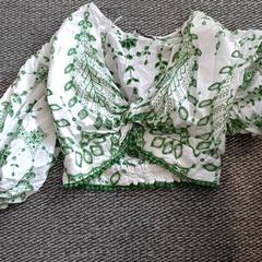 Blouse, zoals gemeld door Zwarte Cross (Gemeentehuis) met iLost