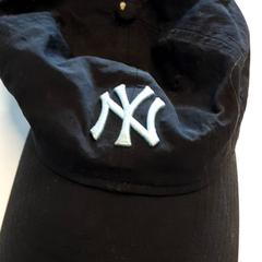 Baseball kappe, gemeldet von Qbuzz ZHN über iLost
