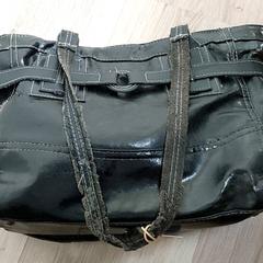 Handbag, as reported by Centraal magazijn using iLost