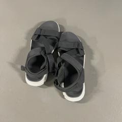 Slippers, as reported by Silver Sands Beach using iLost